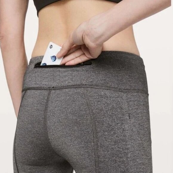 Women's 4 Lululemon Pace Rival Crop Heathered Gray Athletic Yoga Fitted - Picture 3 of 9